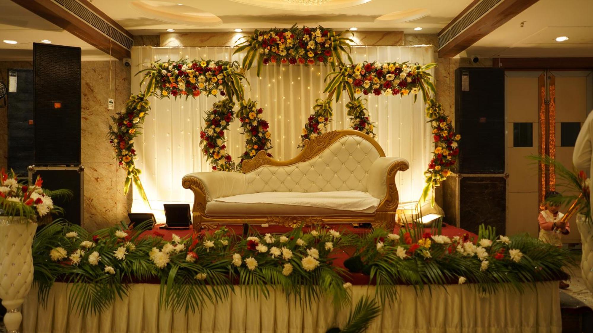 Hotel Silver Pearl Alīgarh Zewnętrze zdjęcie