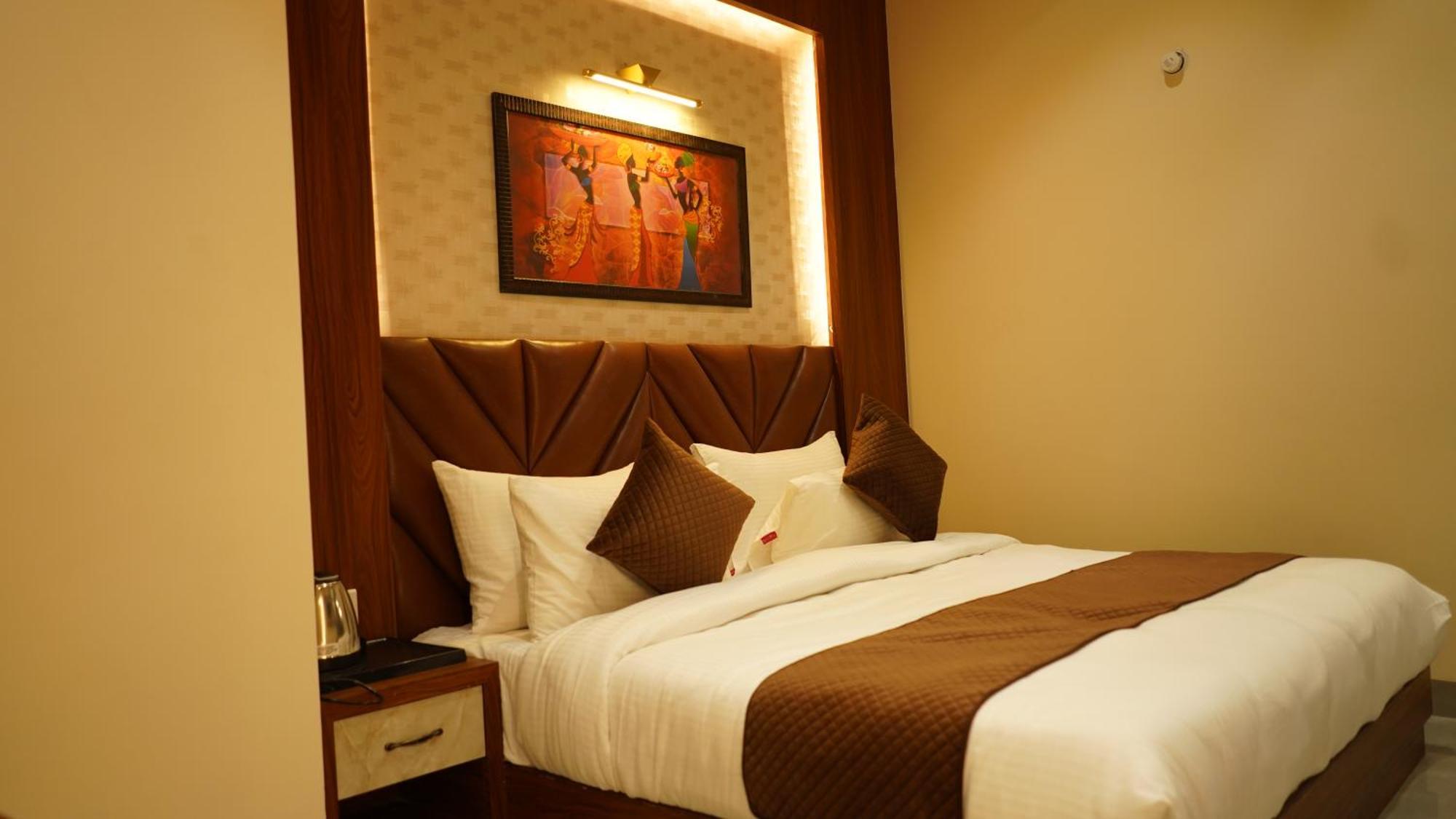 Hotel Silver Pearl Alīgarh Zewnętrze zdjęcie